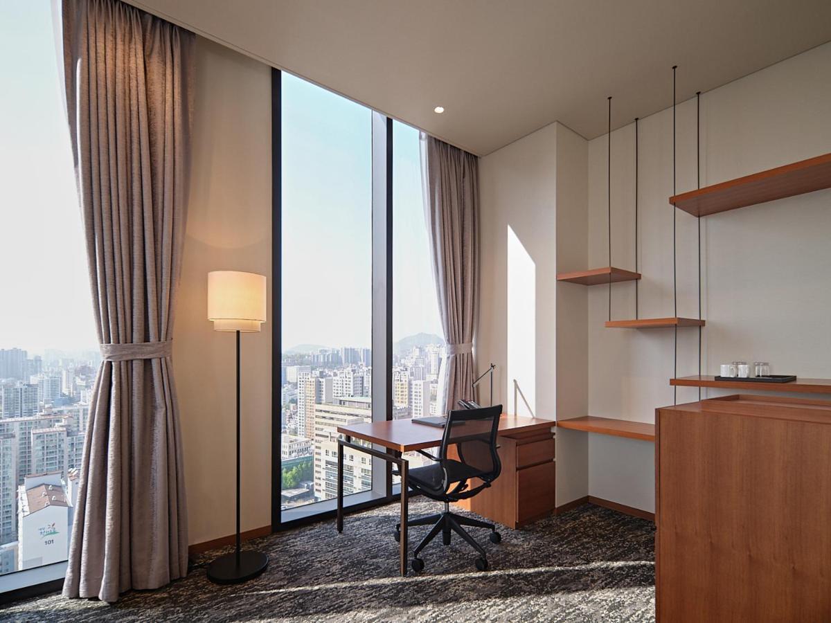 Roynet Hotel Seoul Mapo Exterior photo